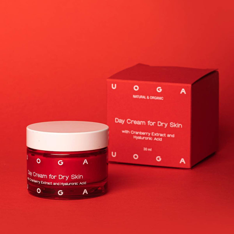 Day Cream for Dry Skin by Uoga Uoga outer box